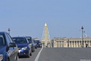 A golden pyramid on La Concorde